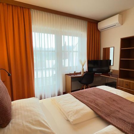 Vitalhotel Krainz Fürstenfeld Buitenkant foto