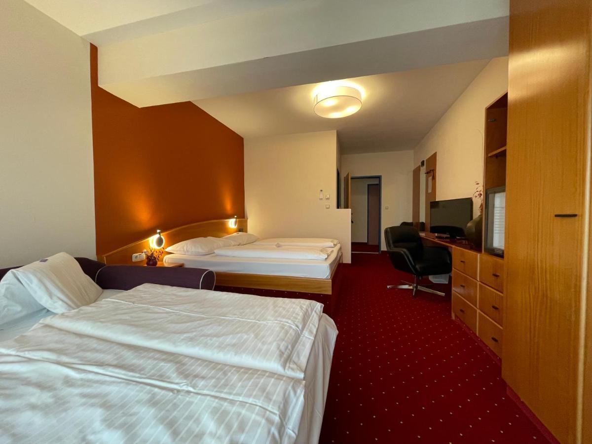 Vitalhotel Krainz Fürstenfeld Buitenkant foto